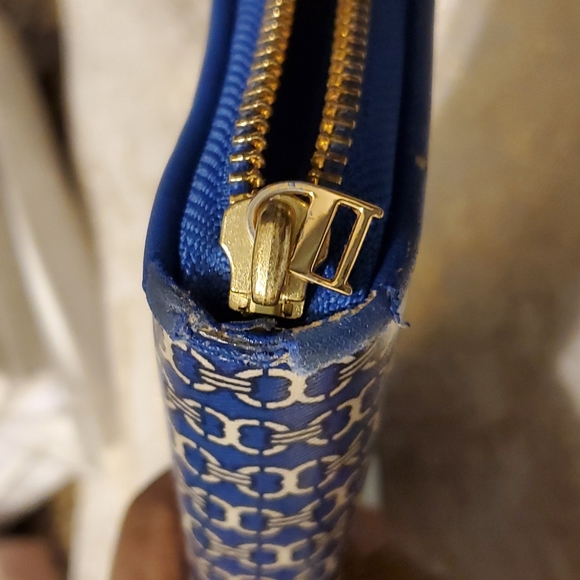 Tory Burch Gemini Royal Blue Wallet - Picture 10 of 12